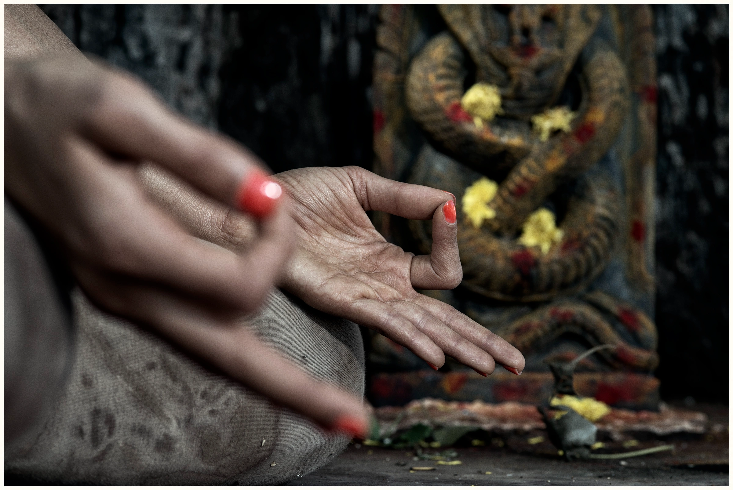 Mudras | Yoga.in